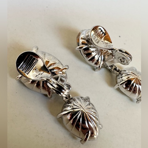 Yves Saint Laurent “YSL” crystal drop clip on earrings - Picture 8 of 9